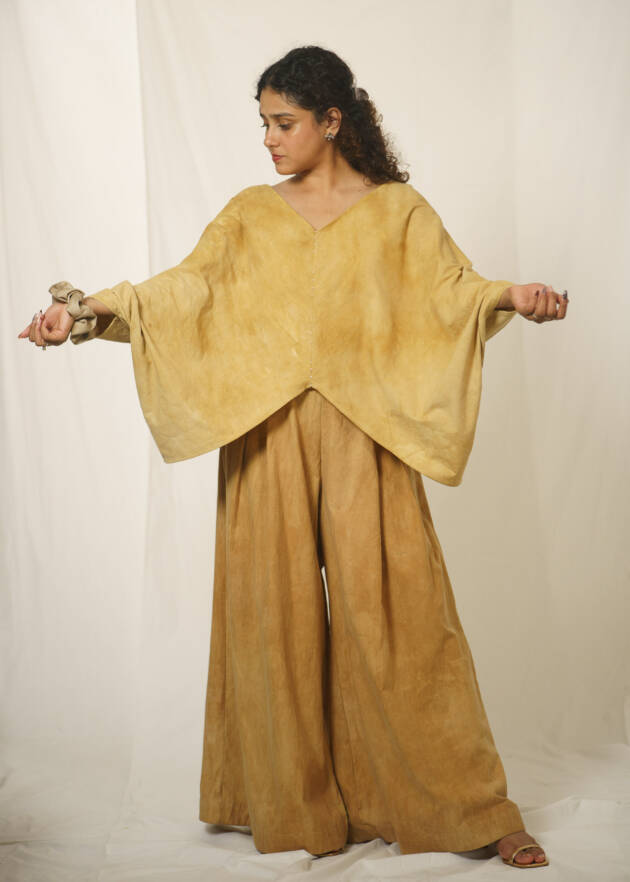 Chestnut loose fit co-ord set hand dyed from Onion skins